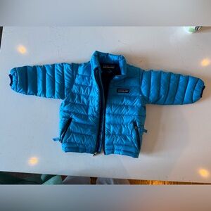 Patagonia Vibrant Blue Quilted Jacket in 6-12 months